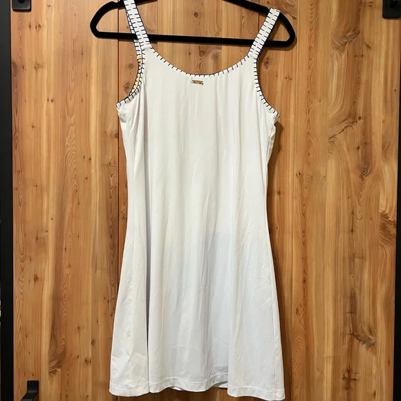 NWT Cabana Life White UPF 50 active dress medium - Picture 6 of 12